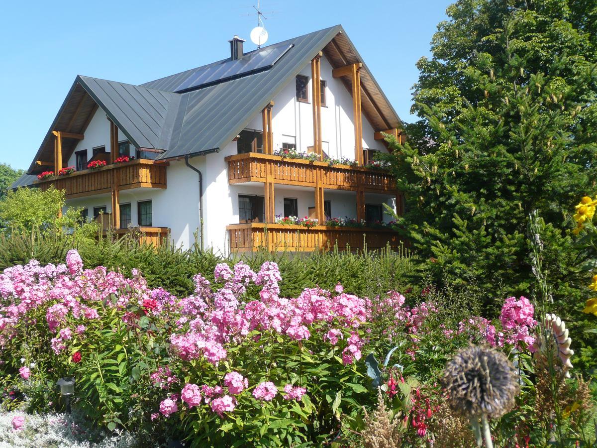 Hotel Bergblick Warmensteinach Exterior photo
